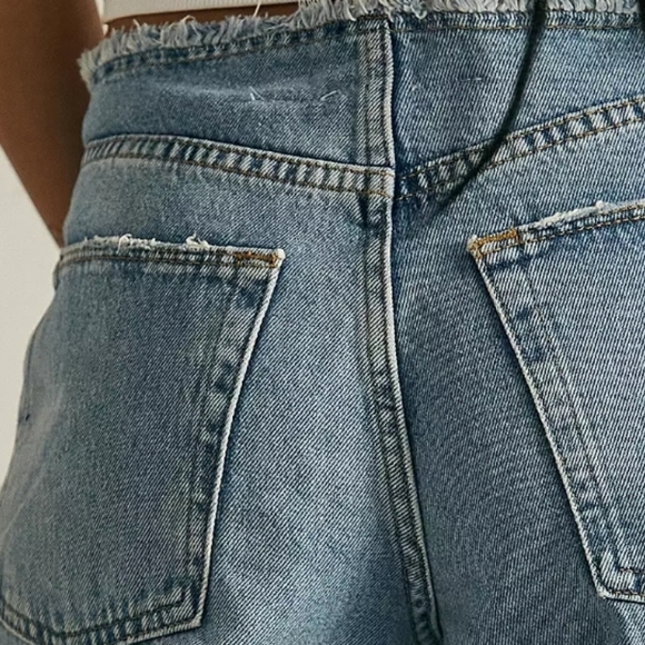 Wide Leg Puddle Light Blue Jeans - Picture 4 of 12